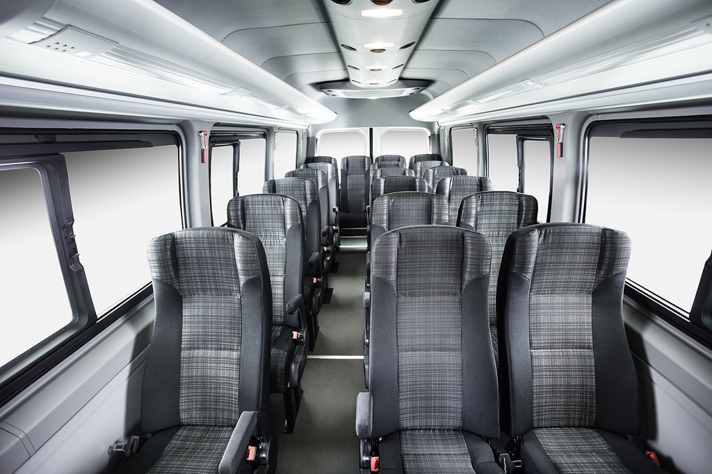 mercedes-benz-argentina-presenta-la-nueva-sprinter-interior-foto-1